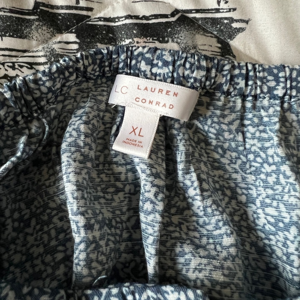 Lauren Conrad Blue Patterned Skirt